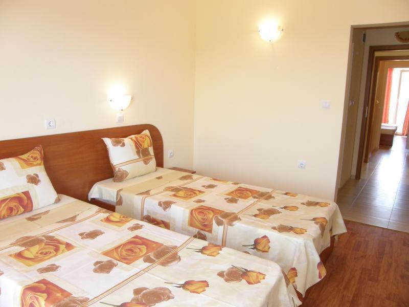 Family Hotel Dayana Beach Sinemoretz Exterior foto