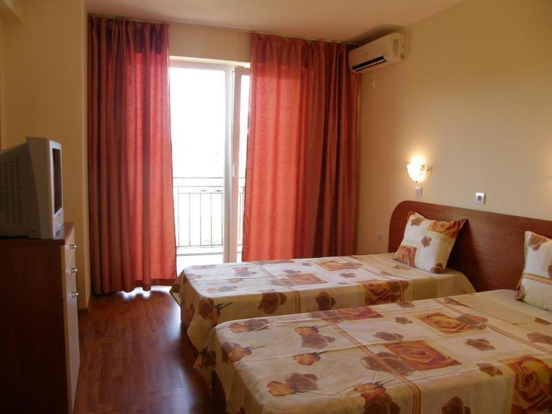 Family Hotel Dayana Beach Sinemoretz Exterior foto