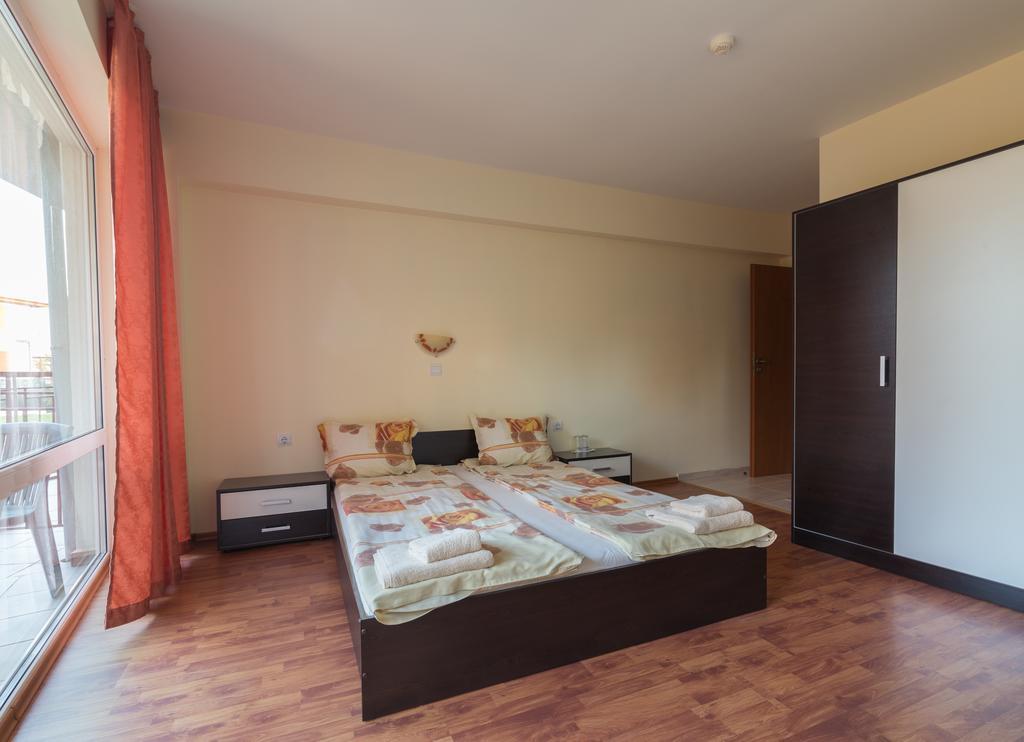 Family Hotel Dayana Beach Sinemoretz Exterior foto
