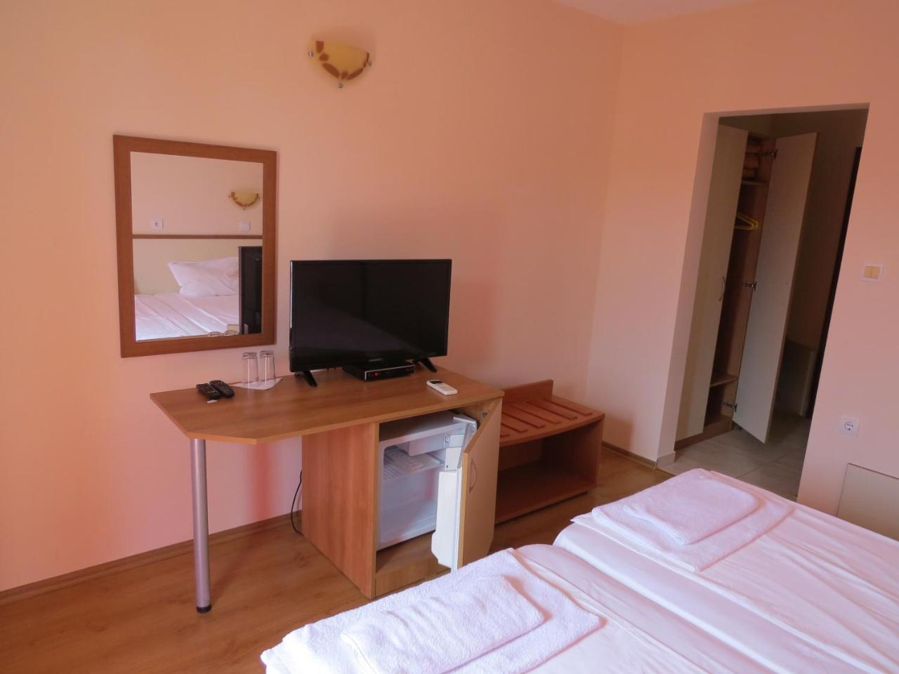 Family Hotel Dayana Beach Sinemoretz Exterior foto
