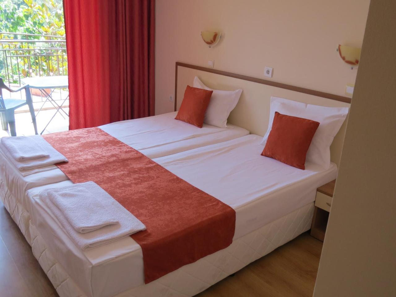 Family Hotel Dayana Beach Sinemoretz Exterior foto