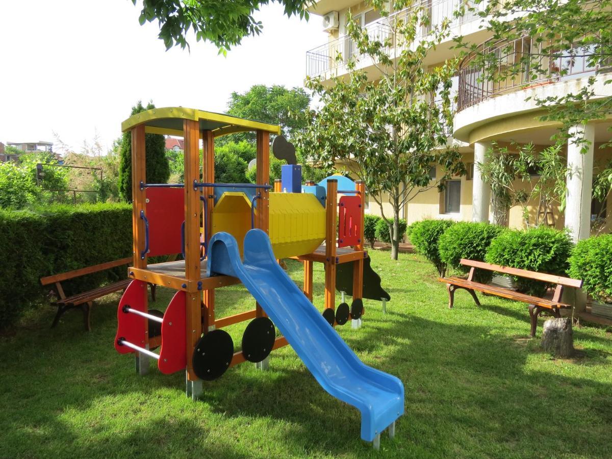 Family Hotel Dayana Beach Sinemoretz Exterior foto